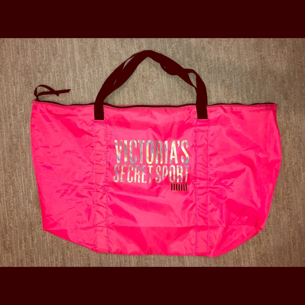 Victoria’s Secret Sport Bag Pink Nylon Zipper